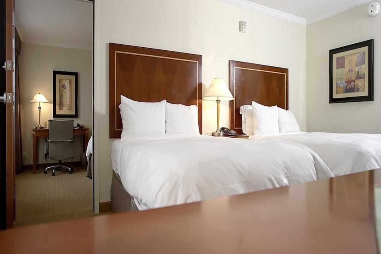Hotel Executive Suites Картерет Экстерьер фото