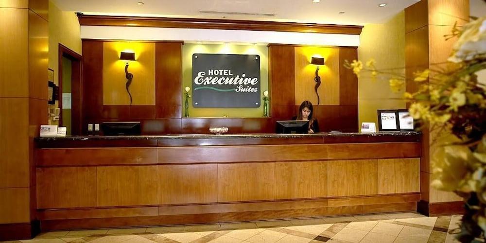 Hotel Executive Suites Картерет Экстерьер фото