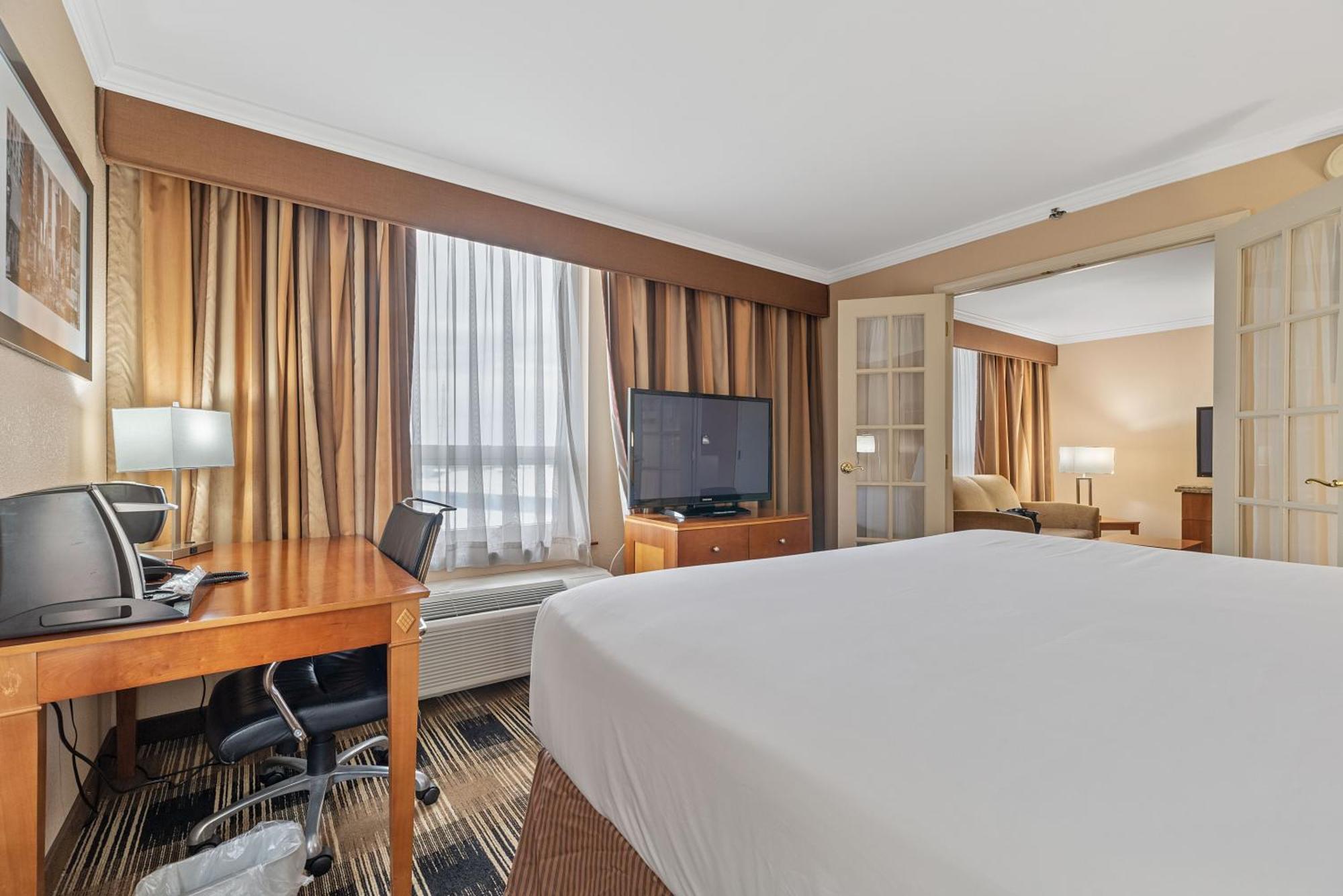 Hotel Executive Suites Картерет Экстерьер фото