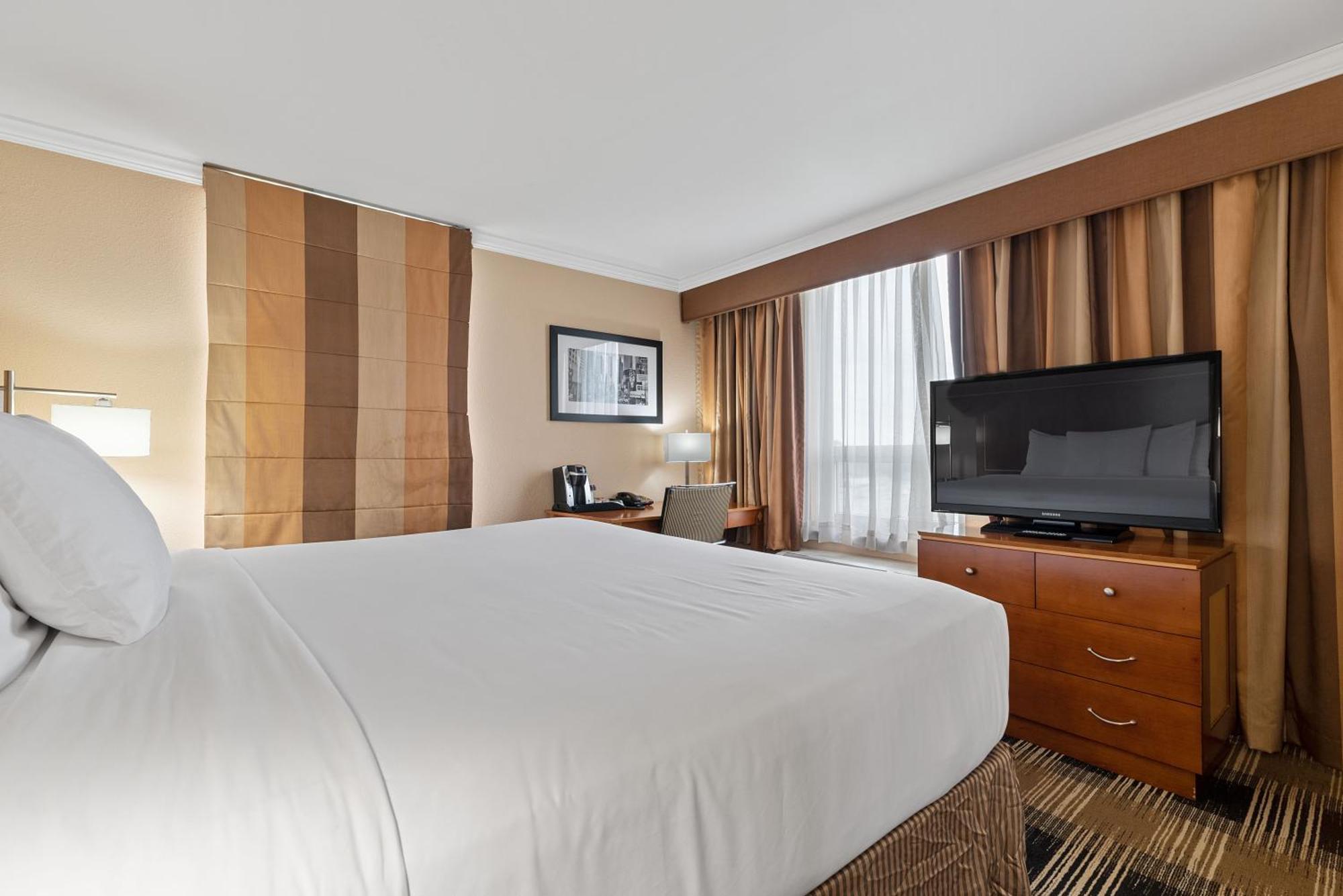 Hotel Executive Suites Картерет Экстерьер фото