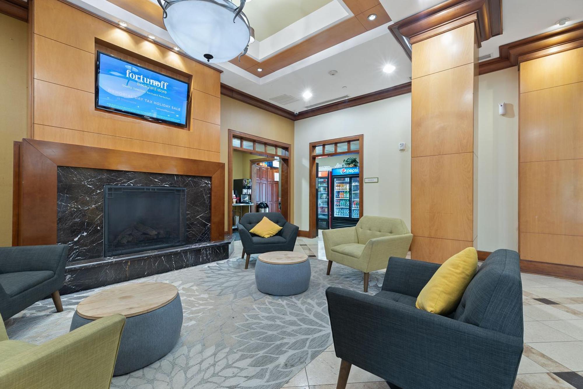 Hotel Executive Suites Картерет Экстерьер фото