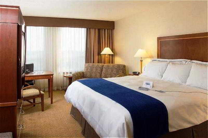 Hotel Executive Suites Картерет Номер фото